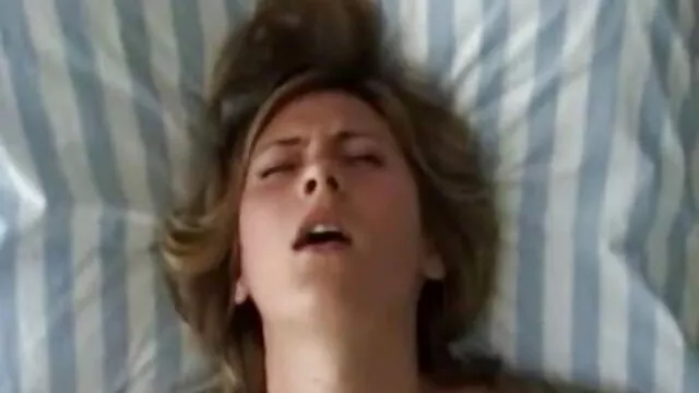 Se registration ingen registrering  Pige gav pornofilm mom and son en trekant anal