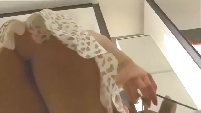 Se registration ingen registrering  Hun porno movie mom and son tog sin røde kjole op og gav forbandelsen