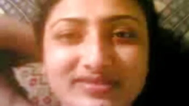 Se registration ingen registrering  Svita forsøger at trække en grøn porno mom full movie dildo inde i anus